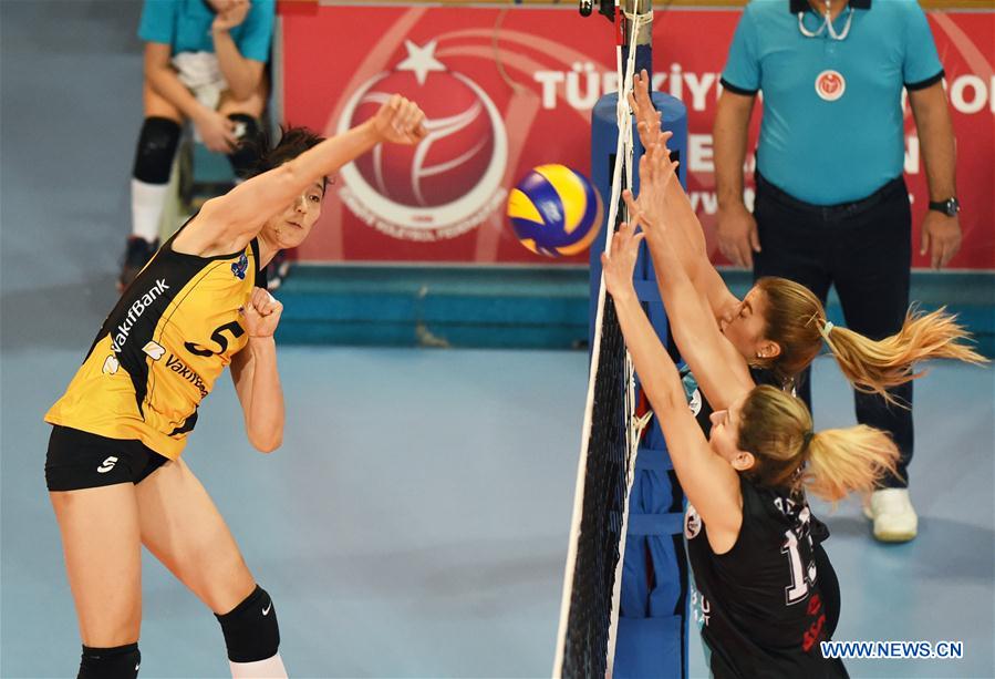 (SP)TURKEY-ANKARA-VOLLEYBALL-TURKISH CUP-QUARTER FINAL-VAKIFBANK VS KAMEROGLU BEYLIKDUZU