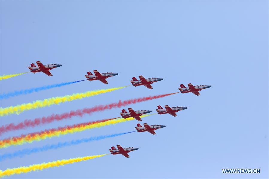 CHINA-GUANGDONG-ZHUHAI-AIRSHOW-RED EAGLE-PERFORMANCE(CN)