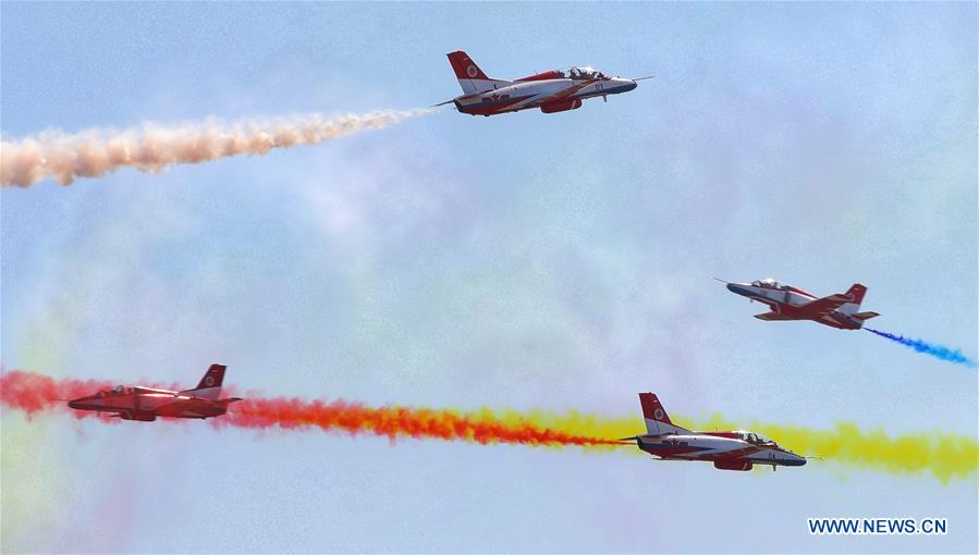CHINA-GUANGDONG-ZHUHAI-AIRSHOW-RED EAGLE-PERFORMANCE(CN)
