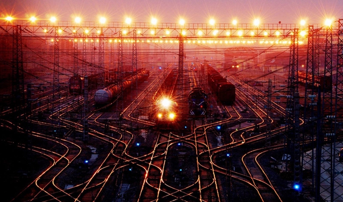 經(jīng)濟結構轉型升級為經(jīng)濟發(fā)展釋放活力