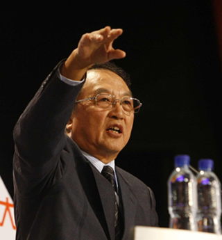 柳傳志:在商言商輿論漩渦