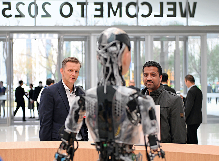 人機(jī)共生時(shí)代，警惕AI依賴(lài)