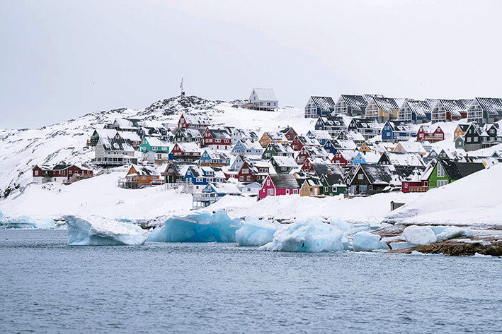 警惕美國政策調整風險外溢