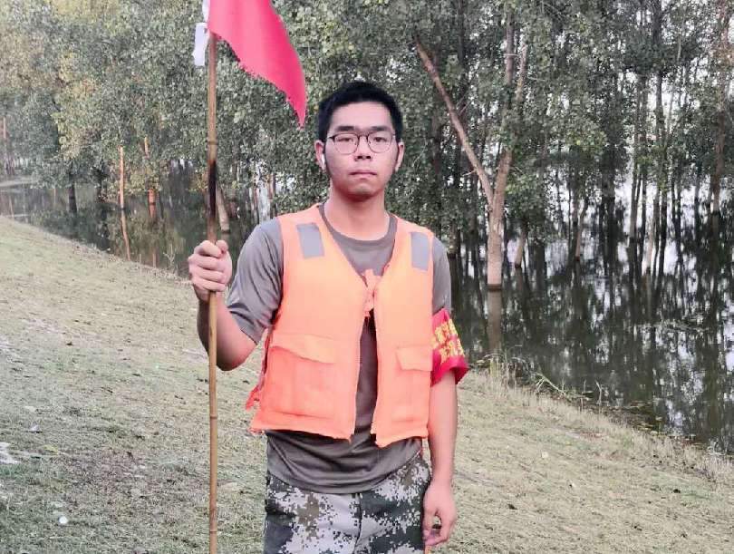 &ldquo;才下高考考場就上防汛&lsquo;戰場&rsquo;&rdquo;周亮宇