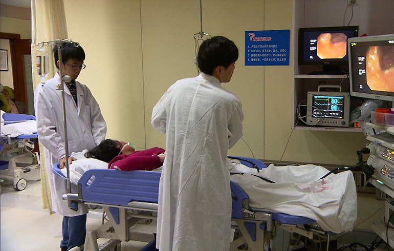 致敬偉大改革｜對話40年，講述身邊的健康故事（第九集）——提高質量、創新技術，讓患者更安心