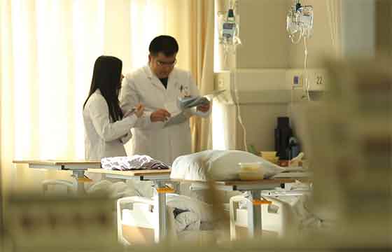 致敬偉大改革｜對話40年，講述身邊的健康故事（第五集）——小醫院不再門可羅雀，大醫院不再“戰時狀態”