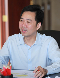 弘陽集團(tuán)董事長、總裁曾煥沙