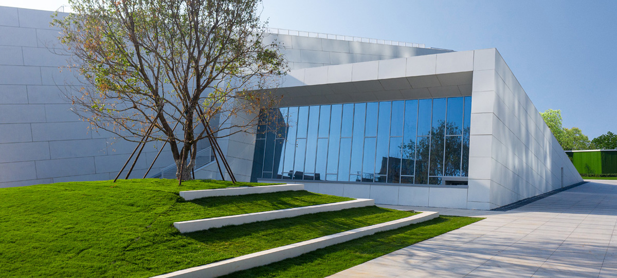 CBD將老的建筑利用，新的建筑營造并存，增加城市活力