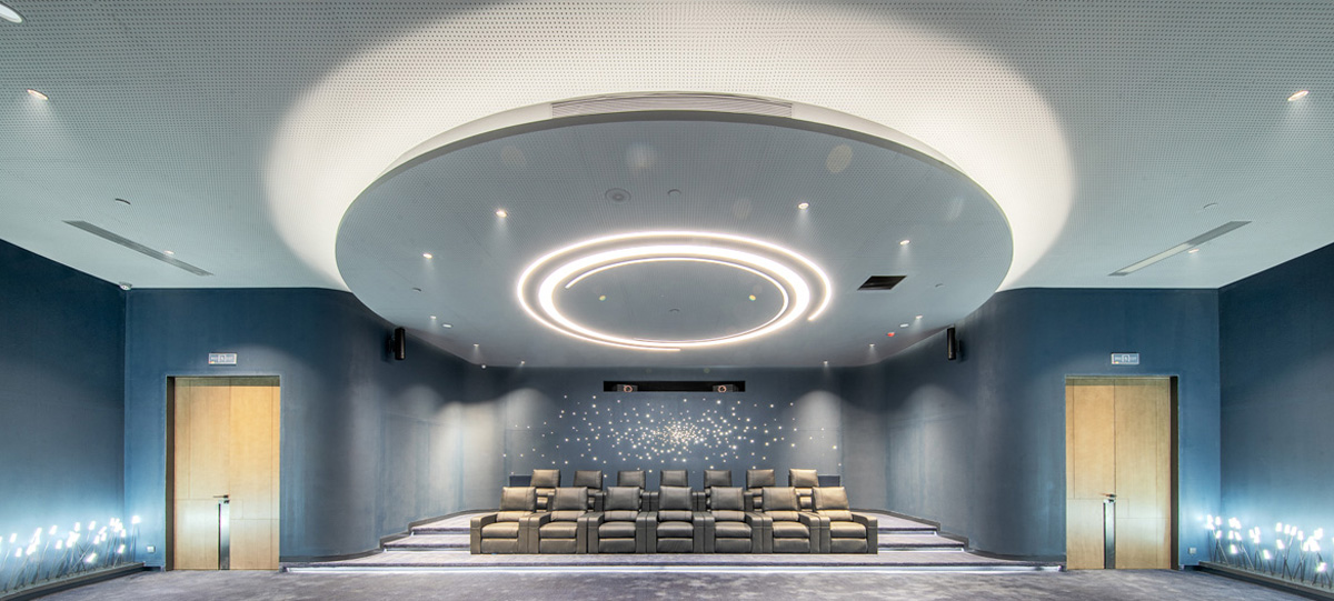 中央商務區的最中心位置，是融合城市文脈主題的文旅CBD