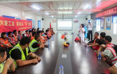 “小病挺，大病拖” 農民工的健康保障如何破題？