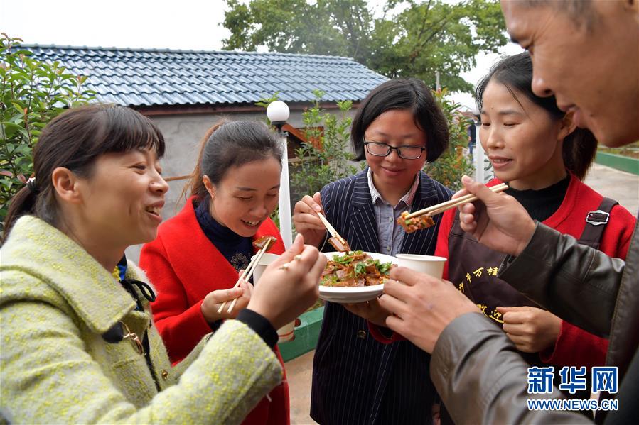 (新時代新氣象新作為·圖文互動)(6)向著小康沖刺——江西脫貧攻堅“百日行動”掃描