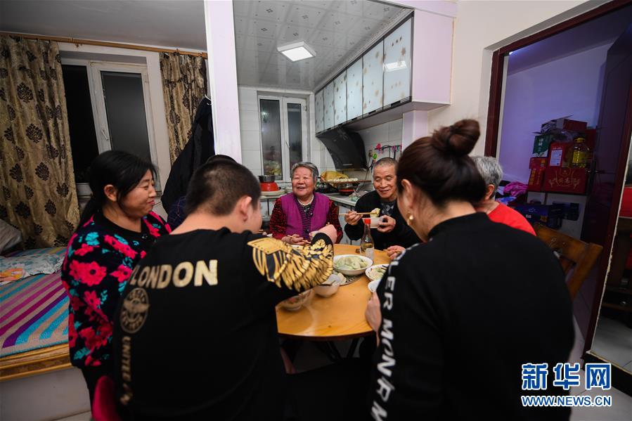 (新華全媒頭條·圖文互動)(4)行程萬里 人民至上——習近平總書記春節考察足跡回訪