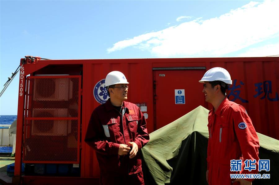 （圖文互動）（1）專訪：海山如此多嬌，然而我們研究太少！——訪“科學(xué)”號麥哲倫海山科考航次首席科學(xué)家徐奎棟