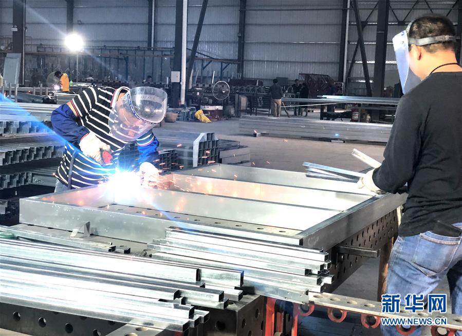 (在習(xí)近平新時代中國特色社會主義思想指引下——新時代新作為新篇章·圖文互動)(3)廣西扶綏:三大園區(qū)撬動工業(yè)發(fā)展 擔(dān)當(dāng)作為爭創(chuàng)縣域標(biāo)兵