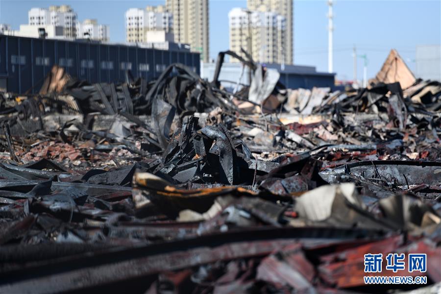 (圖文互動)(5)天津潤滑油倉庫火災已撲滅無人員傷亡