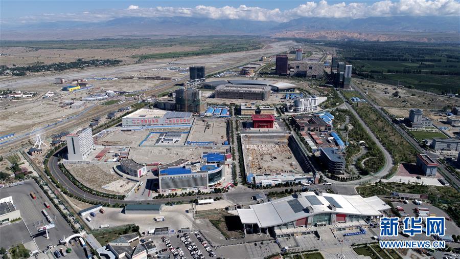 (新華全媒頭條·圖文互動(dòng))(5)揮寫中國(guó)與世界交融發(fā)展新畫卷——以習(xí)近平同志為核心的黨中央引領(lǐng)中國(guó)深層次全方位開放紀(jì)實(shí)