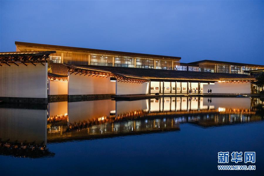 （慶祝改革開放40周年基層行·鄉鎮篇·圖文互動）（2）烏鎮40年：根里的靜與脈中的動