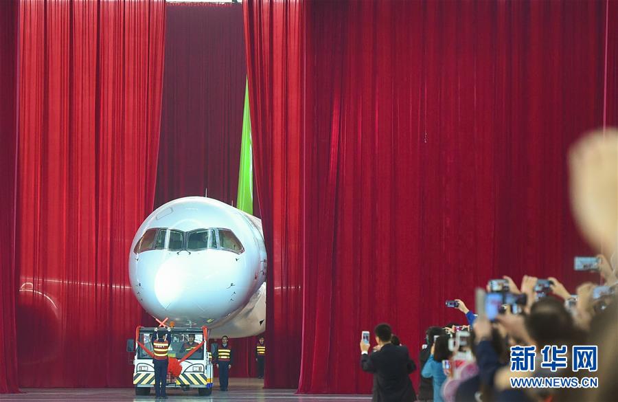 (新華全媒頭條·壯闊歷程40年系列述評·圖文互動)(3)風雨砥礪 壯麗史詩——從改革開放40年看中國奇跡