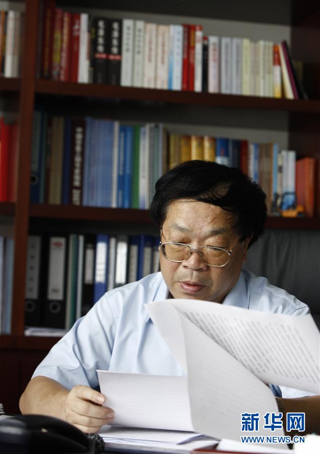 (改革先鋒風采·圖文互動)(3)包起帆:改革開放中的中國工人創新先鋒