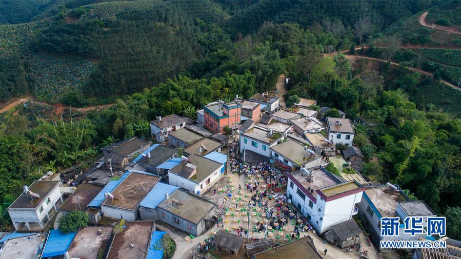 (新華全媒頭條·圖文互動)(1)一個“原始部落”的千年跨越