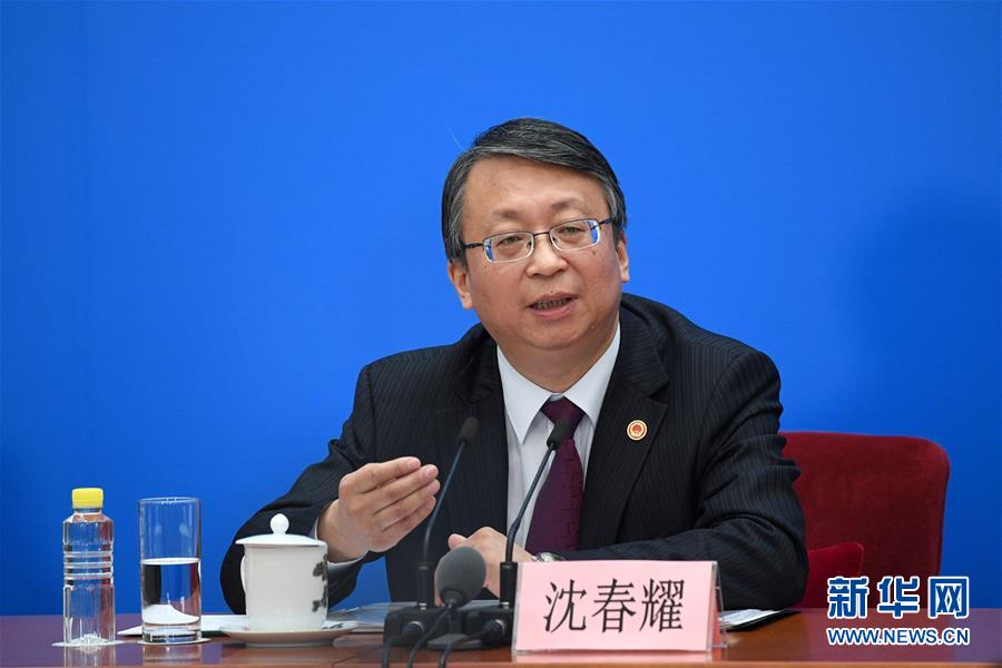 (兩會)(1)十三屆全國人大一次會議秘書處法案組有關(guān)負責(zé)人回應(yīng)憲法修正案熱點問題