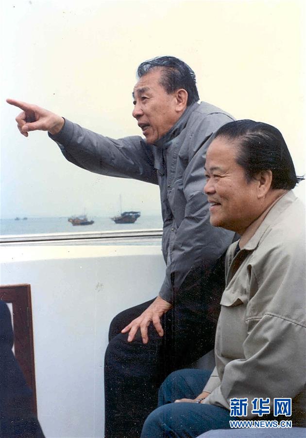 (改革先鋒風(fēng)采·圖文互動(dòng))(2)袁庚:改革開(kāi)放試驗(yàn)田“蛇口模式”的探索創(chuàng)立者