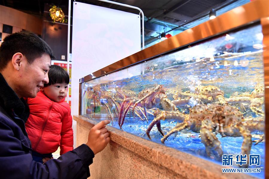 (在習近平新時代中國特色社會主義思想指引下·將改革開放進行到底·大國之約)(新華全媒頭條·圖文互動)(7)潮起東方浪涌時——來自對外開放前沿的時代強音