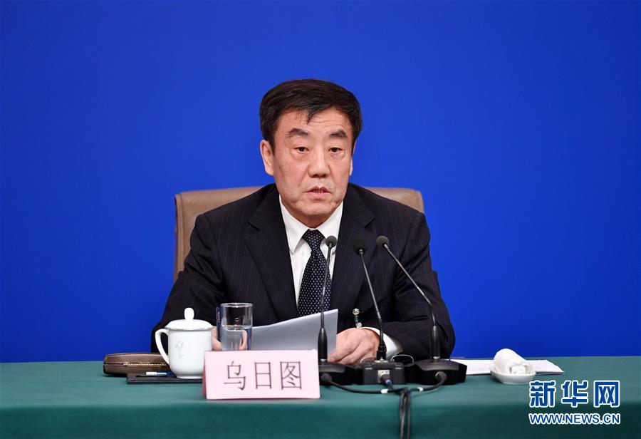 （兩會&middot;XHDW）（9）全國人大相關(guān)負(fù)責(zé)人就&ldquo;人大立法工作&rdquo;答記者問