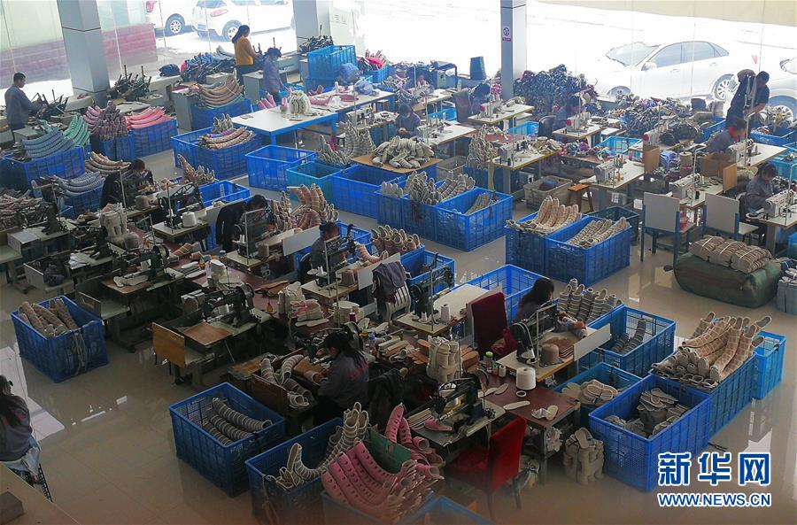 （脫貧攻堅·圖文互動）（4）抓心勁兒，增后勁兒——內蒙古產業扶貧見聞