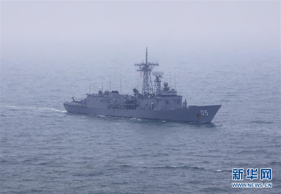 (新華全媒頭條·人民海軍70年·圖文互動)(13)奏響新時代海上和平樂章——人民海軍成立70周年海上閱兵活動紀(jì)實(shí)
