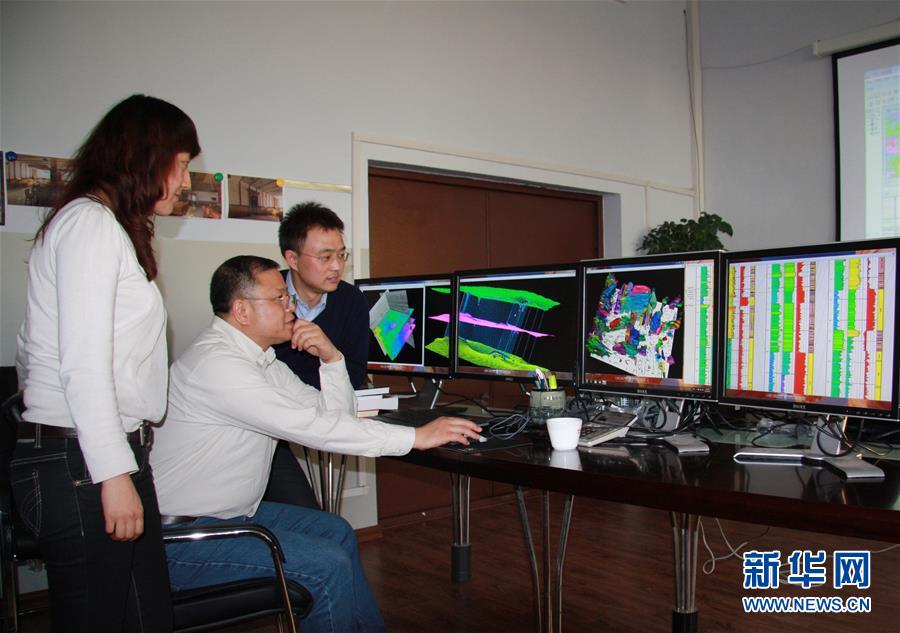 （新華全媒頭條&middot;圖文互動）（7）鍛造領(lǐng)航復(fù)興的中流砥柱&mdash;&mdash;寫在&ldquo;不忘初心、牢記使命&rdquo;主題教育即將啟動之際