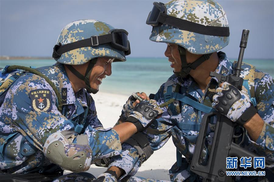 (壯麗70年·奮斗新時代·新華全媒頭條·圖文互動)(7)“你在我的航程上,我在你的視線里”——走進海軍西沙中建島官兵的五彩世界