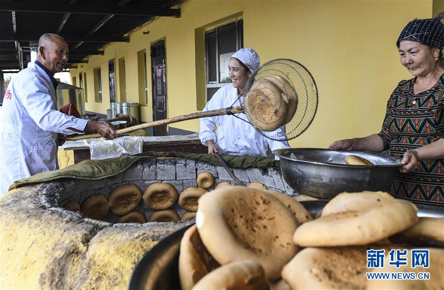 （新華全媒頭條·圖文互動）（5）同心援疆，“壯闊”祖國西北角