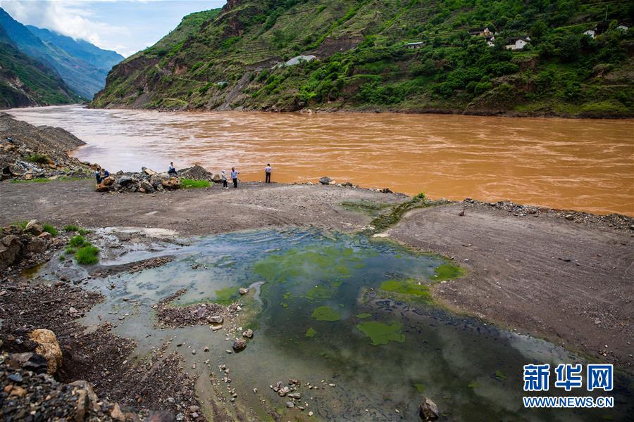 （壯麗70年·奮斗新時代——記者再走長征路·圖文互動）（1）七天七夜，驚心動魄——皎平渡口永不消失的紅色記憶
