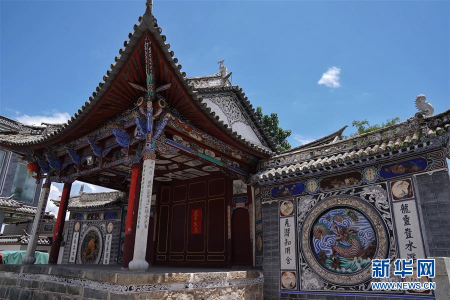 (在習(xí)近平新時代中國特色社會主義思想指引下——新時代新作為新篇章·總書記關(guān)心的百姓身邊事·圖文互動)(5)留住鄉(xiāng)愁 綻放新顏——傳統(tǒng)村落保護(hù)激發(fā)鄉(xiāng)村活力