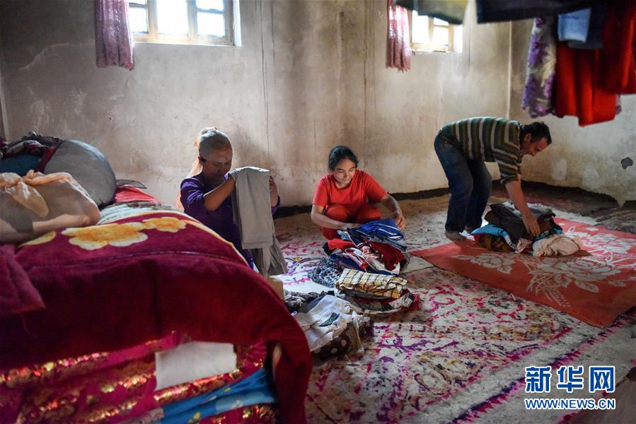 (決戰決勝脫貧攻堅·圖文互動)(6)拋在舊鄉的“火墻”——新疆易地扶貧搬遷安置點見聞