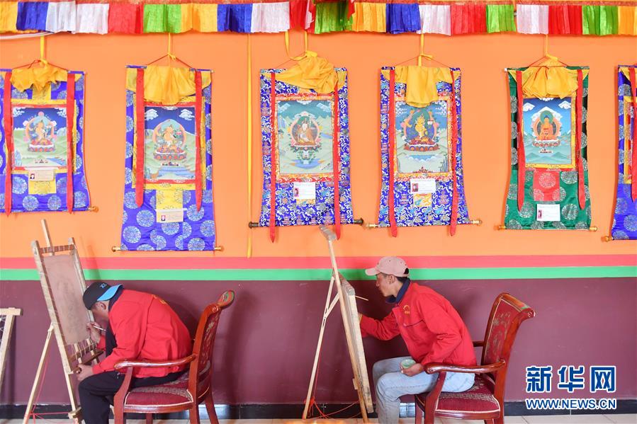 (決戰決勝脫貧攻堅·圖文互動)(4)一個三江源地區貧困縣的扶智探索