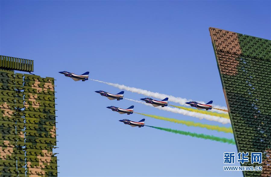 (圖文互動)(1)空軍航空開放活動向老百姓展現(xiàn)強(qiáng)國興軍之美