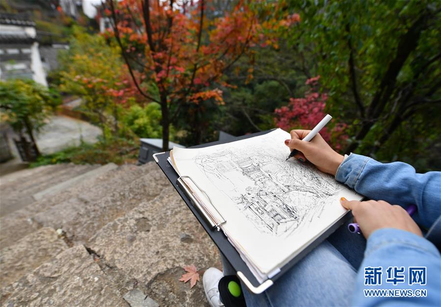 （圖文互動）（4）鄉村攝影師、鄉村“模特”、民宿店主——鄉村旅游推動婺源農民生活方式發生新變化