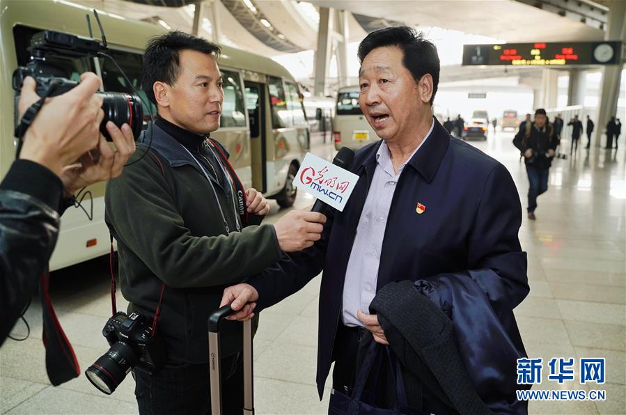 (新華全媒頭條·圖文互動)(3)2019——春天里的中國兩會故事