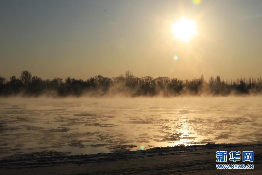(環境)(2)黃河三盛公水利樞紐庫區出現“水煮黃河”景觀