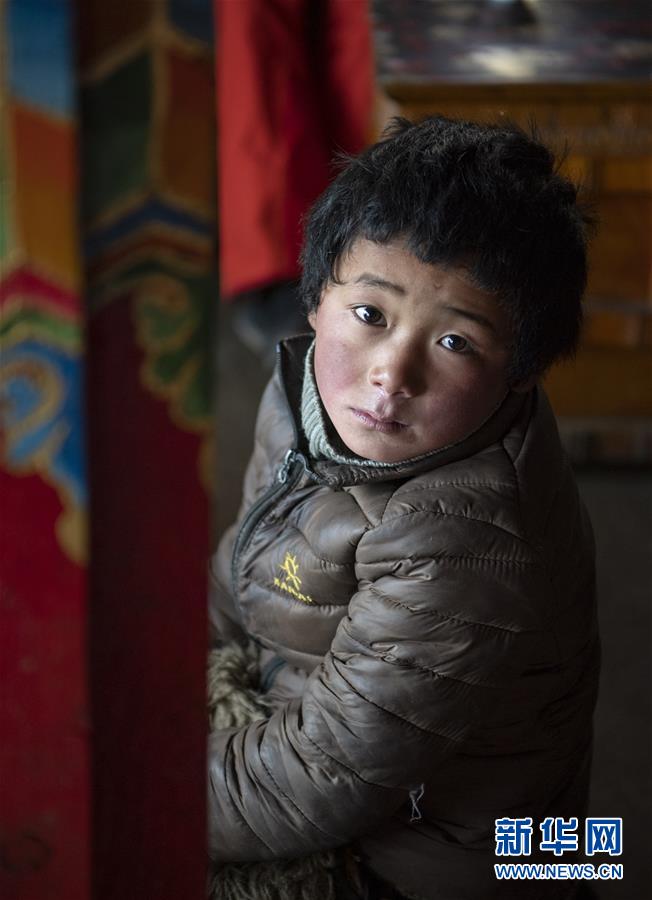 (新春走基層·圖文互動)(5)守土與鄉愁——走進珠峰腳下的村莊