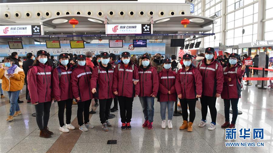 （新華全媒頭條&middot;圖文互動）（5）黨旗，高高飄揚(yáng)在防控疫情斗爭第一線&mdash;&mdash;各級黨組織和廣大黨員干部投身疫情防控阻擊戰(zhàn)紀(jì)實(shí)