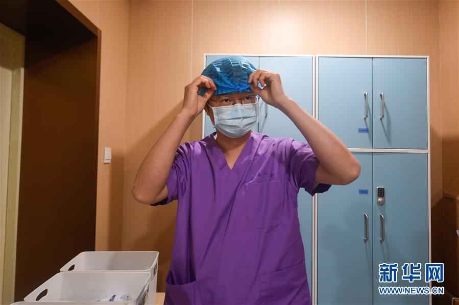 （聚焦疫情防控&middot;圖文互動）（2）無法握手，但始終并肩