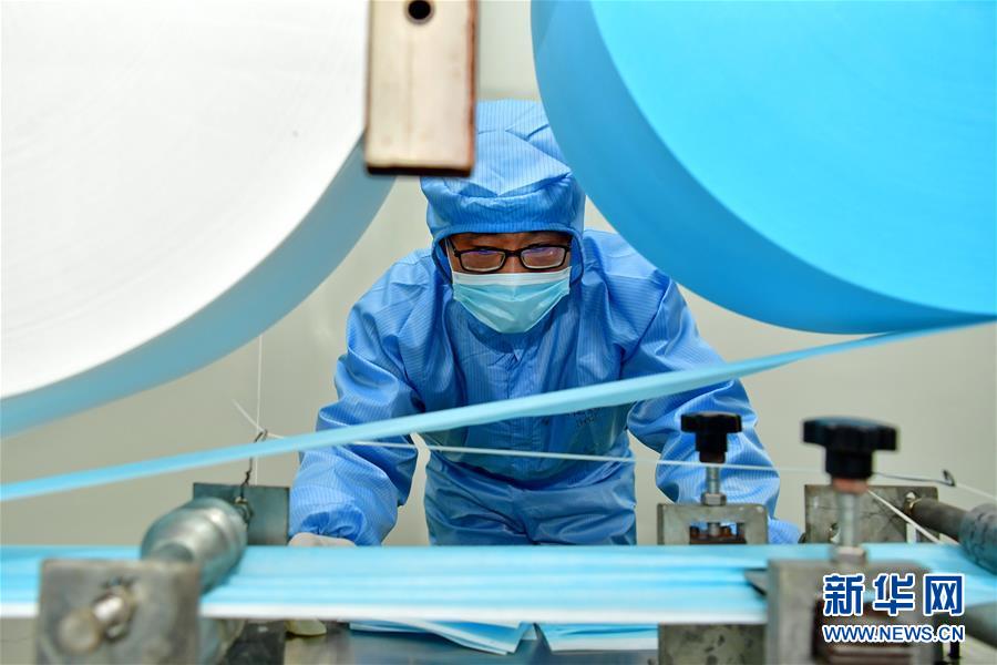 （聚焦疫情防控&middot;圖文互動(dòng)）（1）和時(shí)間賽跑&mdash;&mdash;山西防疫緊缺物資生產(chǎn)一線見(jiàn)聞