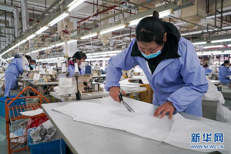 (新華全媒頭條·圖文互動)(11)努力保持生產生活平穩有序——抓緊復工復產穩定經濟運行掃描