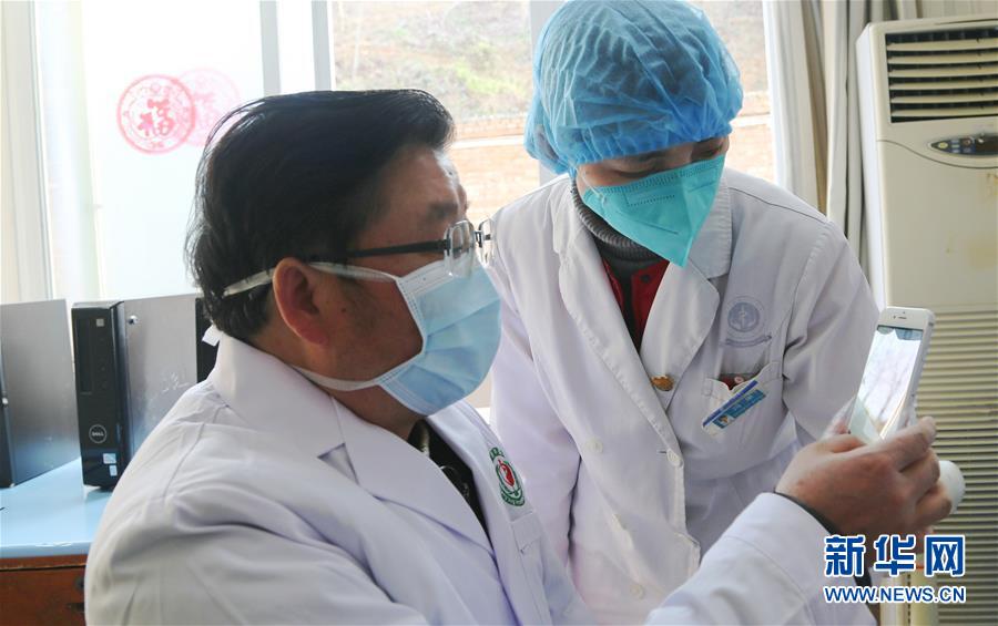 (聚焦疫情防控·圖文互動)(1)參與救治新冠肺炎確診病例超八成——中醫藥在抗擊疫情中貢獻力量