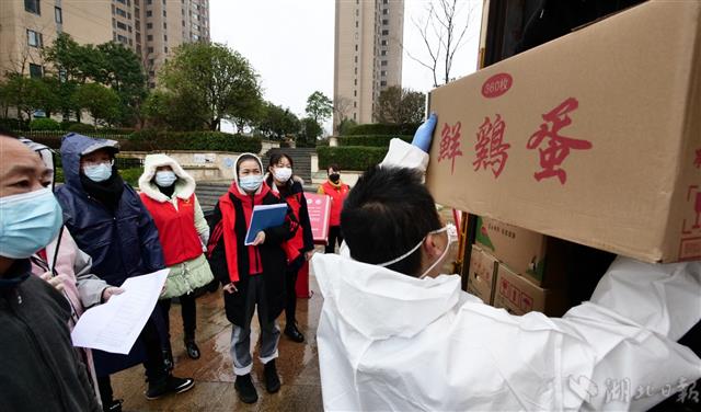 2082860_(新媒體組圖附視頻)應(yīng)急車(chē)隊(duì)司_1.jpg 2082860_(新媒體組圖附視頻)應(yīng)急車(chē)隊(duì)司_1.jpg