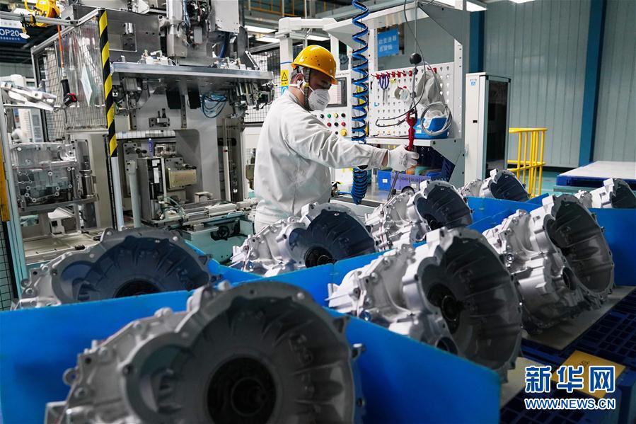 (在習近平新時代中國特色社會主義思想指引下——新時代新作為新篇章·習近平總書記關切事·圖文互動)(5)不放松!——各地努力抓緊抓實抓細疫情防控