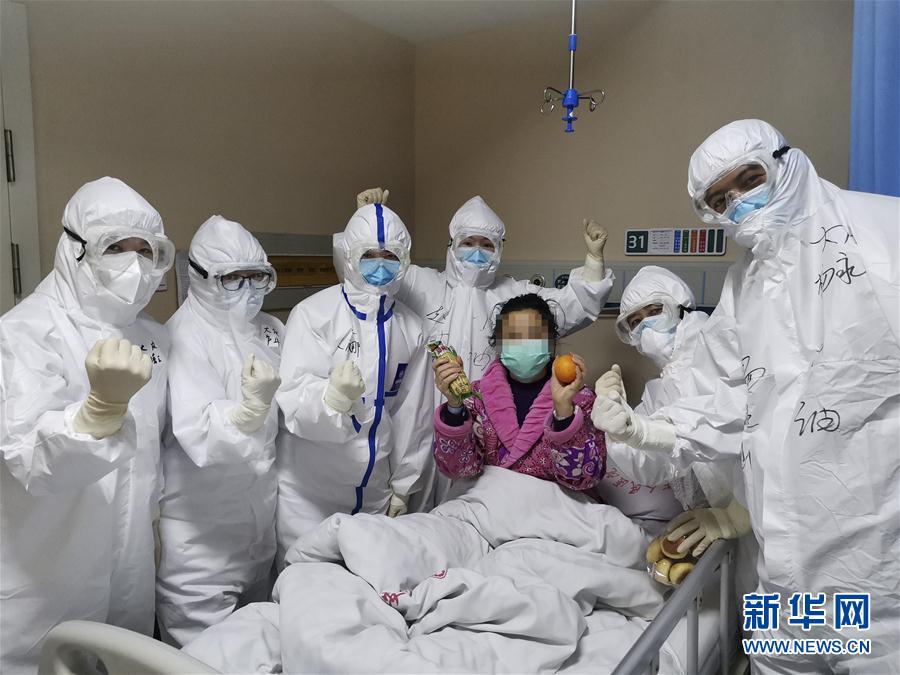 (在習近平新時代中國特色社會主義思想指引下——新時代新作為新篇章·習近平總書記關切事·圖文互動)(10)不放松!——各地努力抓緊抓實抓細疫情防控